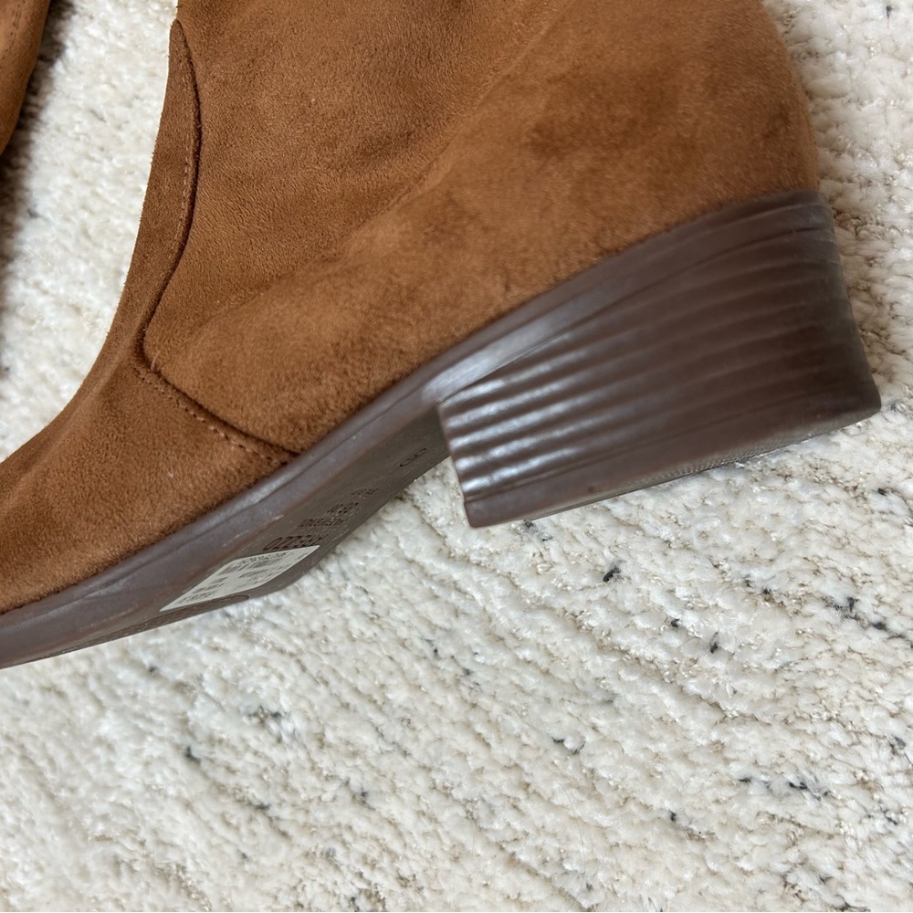 Knee-high Nobuck Boots Made in Brazil - Picture 8 of 10